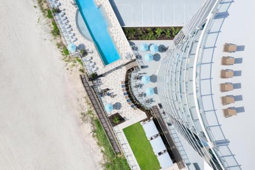 Max Beach Resort — Pool view