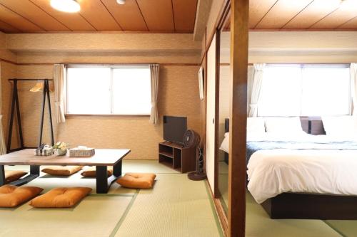 Sankōpoyuu Nippombashi