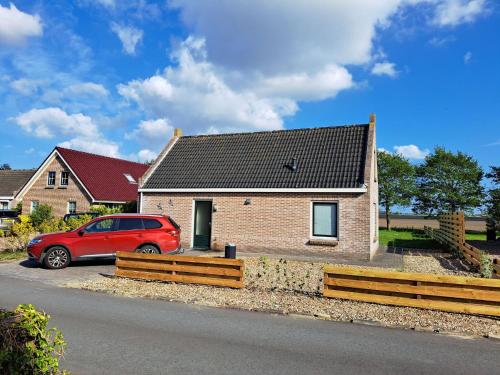 Gallery image of Nice house with a dishwasher, near the Wadden Sea in Tzummarum