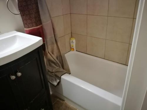 Bagno di Most Economical Room in Center Washington DC