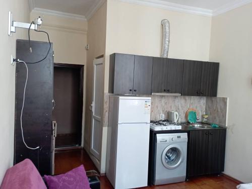 Küche/Küchenzeile in der Unterkunft Apartment in OLD Batumi