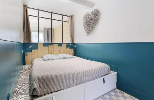 Croisette Beach Cannes Banane 4 sleeps Apart