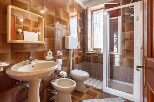 Kúpeľňa v ubytovaní Casa Viola - a 100 metri dal mare