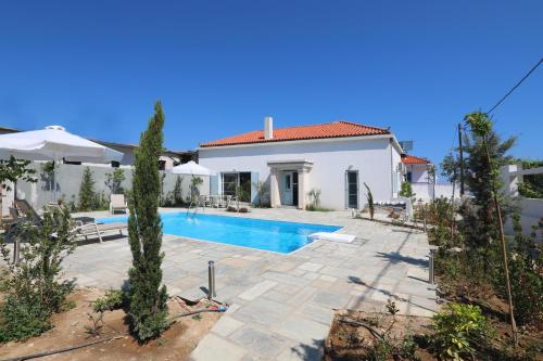 Gallery image of Villa Livadi in Skopelos Town