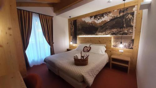 Gallery image of Hotel des Alpes in Molveno