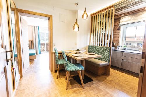 Fotografie z fotogalerie ubytování Haus Bader v destinaci Steinbach am Attersee