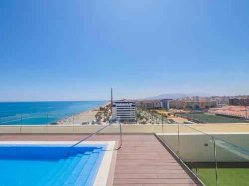 Cubo's Sea View Pacifico Street & Free Parking