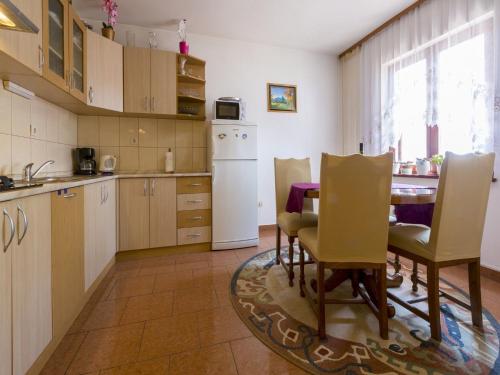 Apartments Lilin