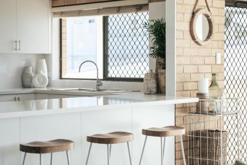 Gambar di galeri bagi Burleigh Yamba Top Floor - oceanstays di Yamba