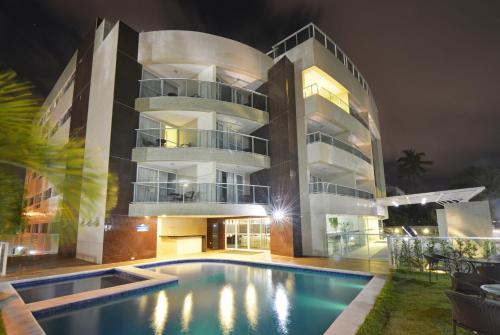 A piscina localizada em Nord Luxxor Cabo Branco ou nos arredores