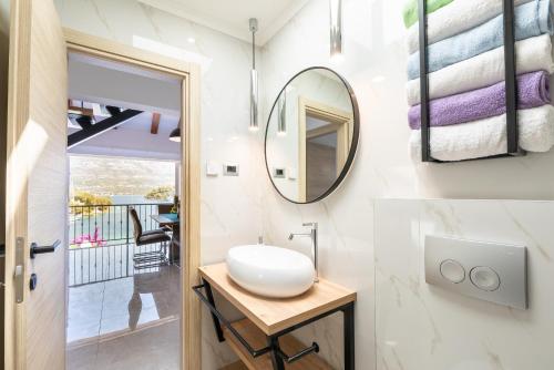 Blue sea apartment