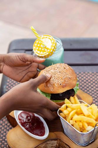 Lancaster Kumasi – Photos 2