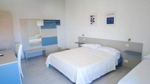 Gallery image of Sofíta - Rooms & Apartment in SantʼAgata di Militello