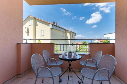 Apartments Dunja