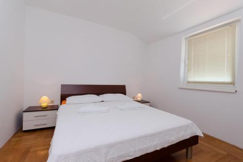 Apartments Dunja