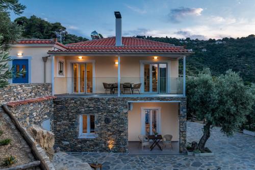 VILLA IFIGENEIA SKOPELOS με πισίνα και υπέροχη θέα