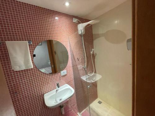 Et badeværelse på Winterville Gravata Flat Lindo