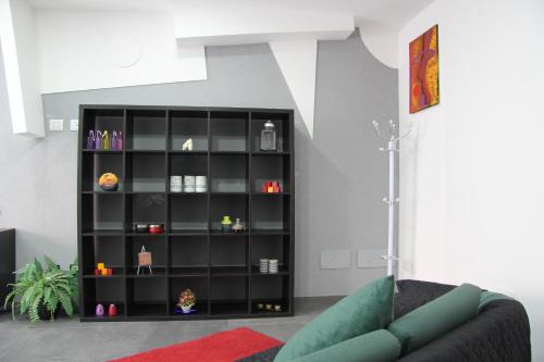 Posezení v ubytování How Beach,modern apartment close to the beach,WiFi