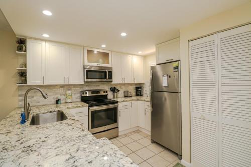 Ocean Village Club P14 – Photos 3