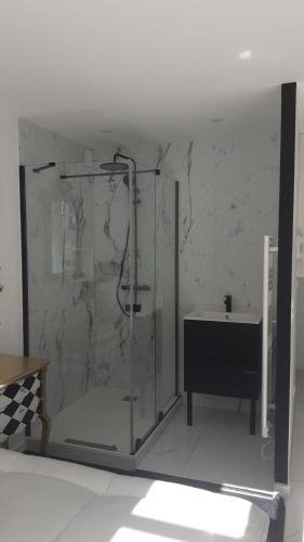 Photo de la galerie de l'établissement Appartement OH! Duc de Sully, à Sully-sur-Loire