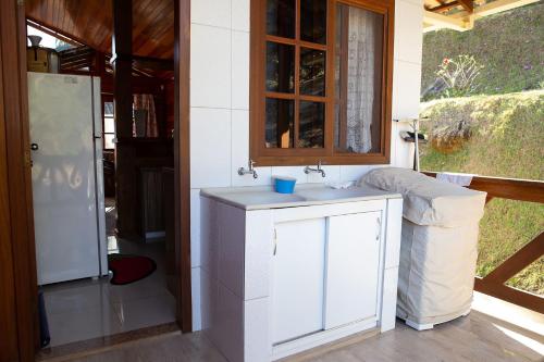 A bathroom at Casa de Campo com Churrasq em Marechal Floriano - ES