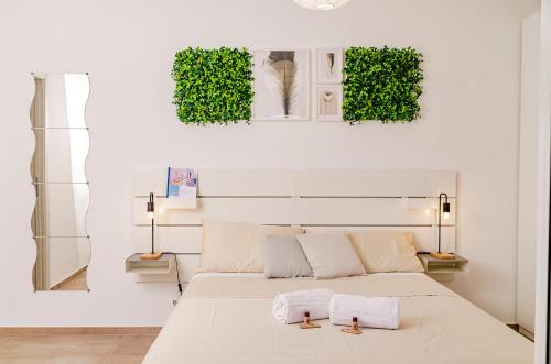 Foto dalla galleria di [ApuliaLux] Design Apartment - Relax, SPA e Free Parking a Bari