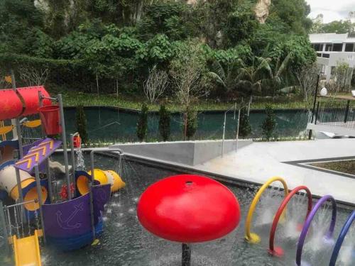 Piscina en o cerca de Ipoh The Cove Elegant Homestay Tambun