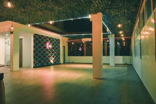 Empire Regency – Photos 2