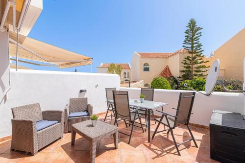 Балкон или терраса в GO2TENERIFE Apart'Chaga Terrace, Pools & Free Parking