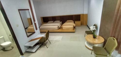 City Hotel – Photos 3
