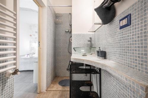 Koupelna v ubytování La Casa nel Vico Pretty Apartment