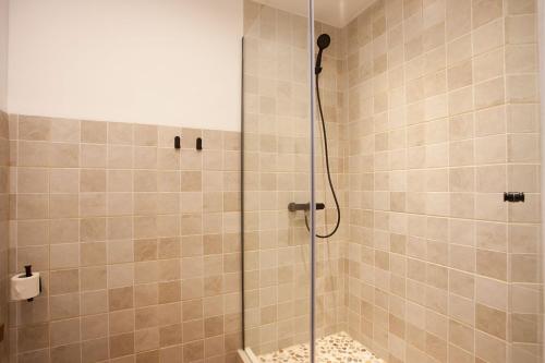 Ένα μπάνιο στο My Rooms Artà Adults Only by My Rooms Hotels TI