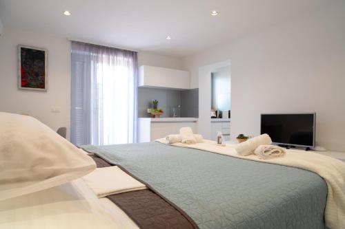 Makarska City Center Apartments