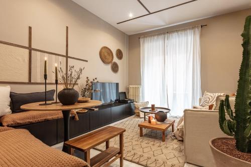 GOBI - 1 bedroom apartment with office in Chamberi