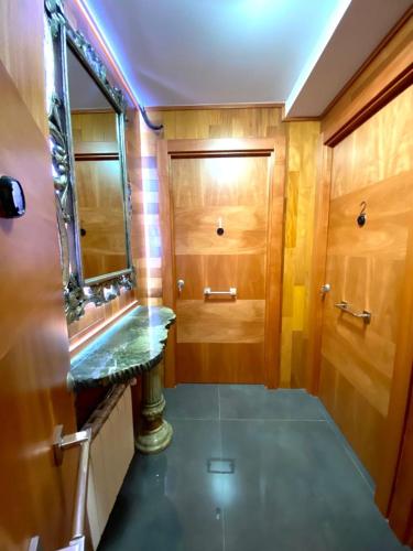 Et badeværelse på Grand Plaza Vega Centro Histórico de Burgos