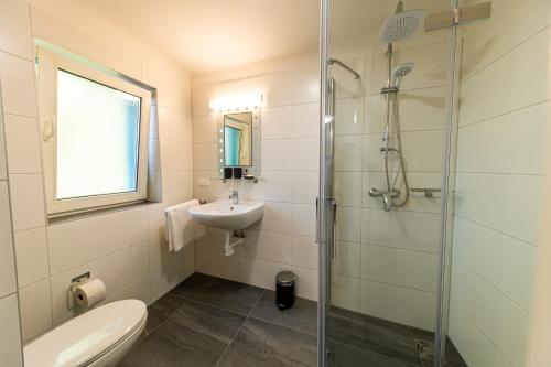 Koupelna v ubytování Zeltweg-Rooms