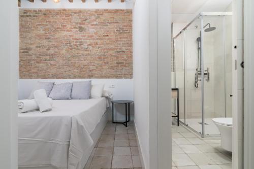 Suite Homes Sweet Alamos III