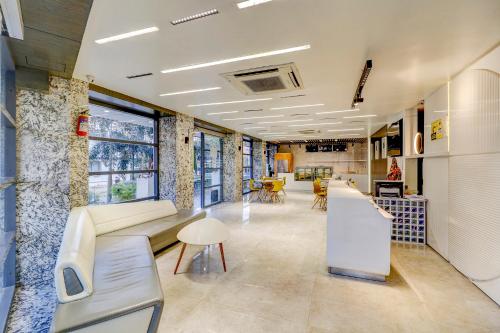 Gallery image of FabHotel Prime Oasis Blue in Bhopal