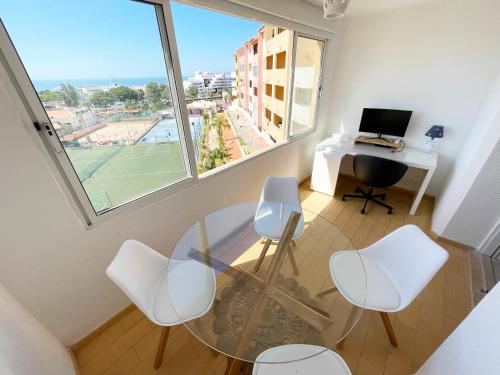 Panoramic Seaview - 2 Bedroom, Main Ave, 15 Min Walk Beach, Workspace