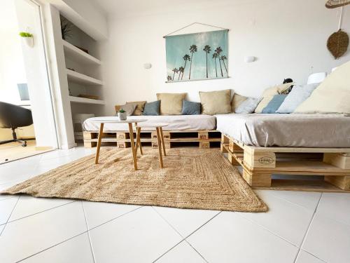 Panoramic Seaview - 2 Bedroom, Main Ave, 15 Min Walk Beach, Workspace