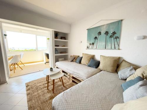 Panoramic Seaview - 2 Bedroom, Main Ave, 15 Min Walk Beach, Workspace