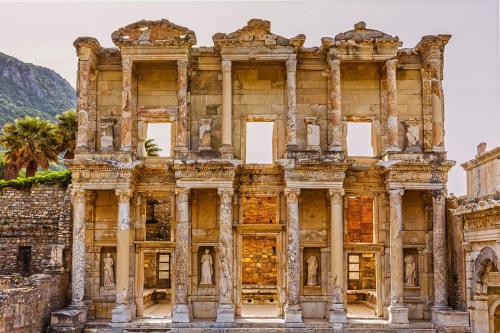 Gallery image of Pir Efes Konakları in Izmir