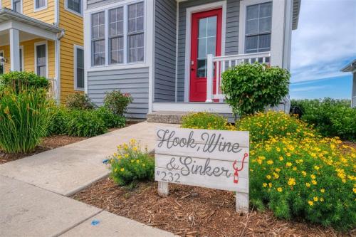 Hook, Wine, & Sinker #232 – Photos 3