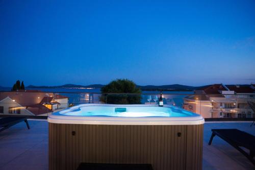 Deluxe Apartment Cigit