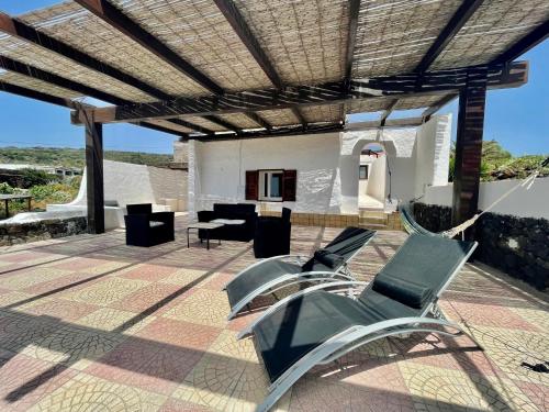 Waterfront Villa – Photos 4