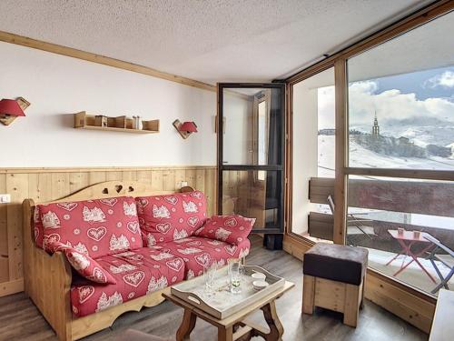 Appartement rénové, skis aux pieds, balcon sud, 40 m² 6 pers, Internet inclus - FR-1-344-751