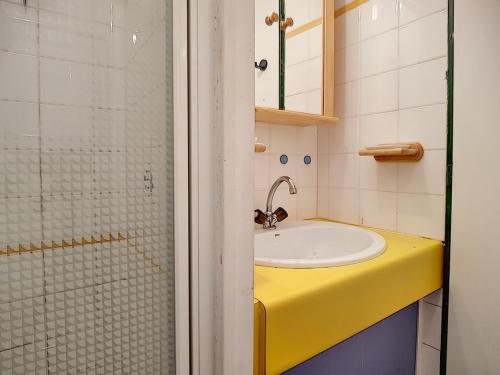 Appartement agréable proche des pistes avec balcon - FR-1-344-810