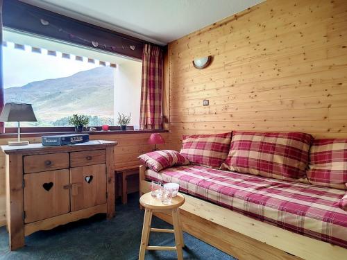 Studio cabine 4 pers. proche pistes avec balcon et parking - FR-1-344-863