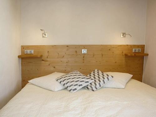 Appartement rénové proche pistes avec balcon - FR-1-344-893