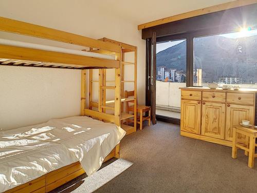Appartement ski aux pieds, 2 pièces, 6 pers, balcon Sud/Ouest - FR-1-344-939